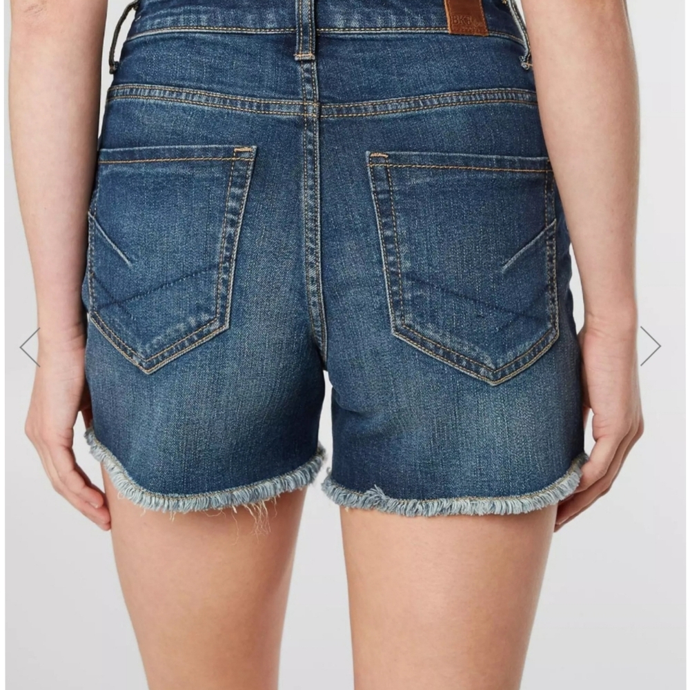 BKE Raw Hem Stretch Shorts Size 26